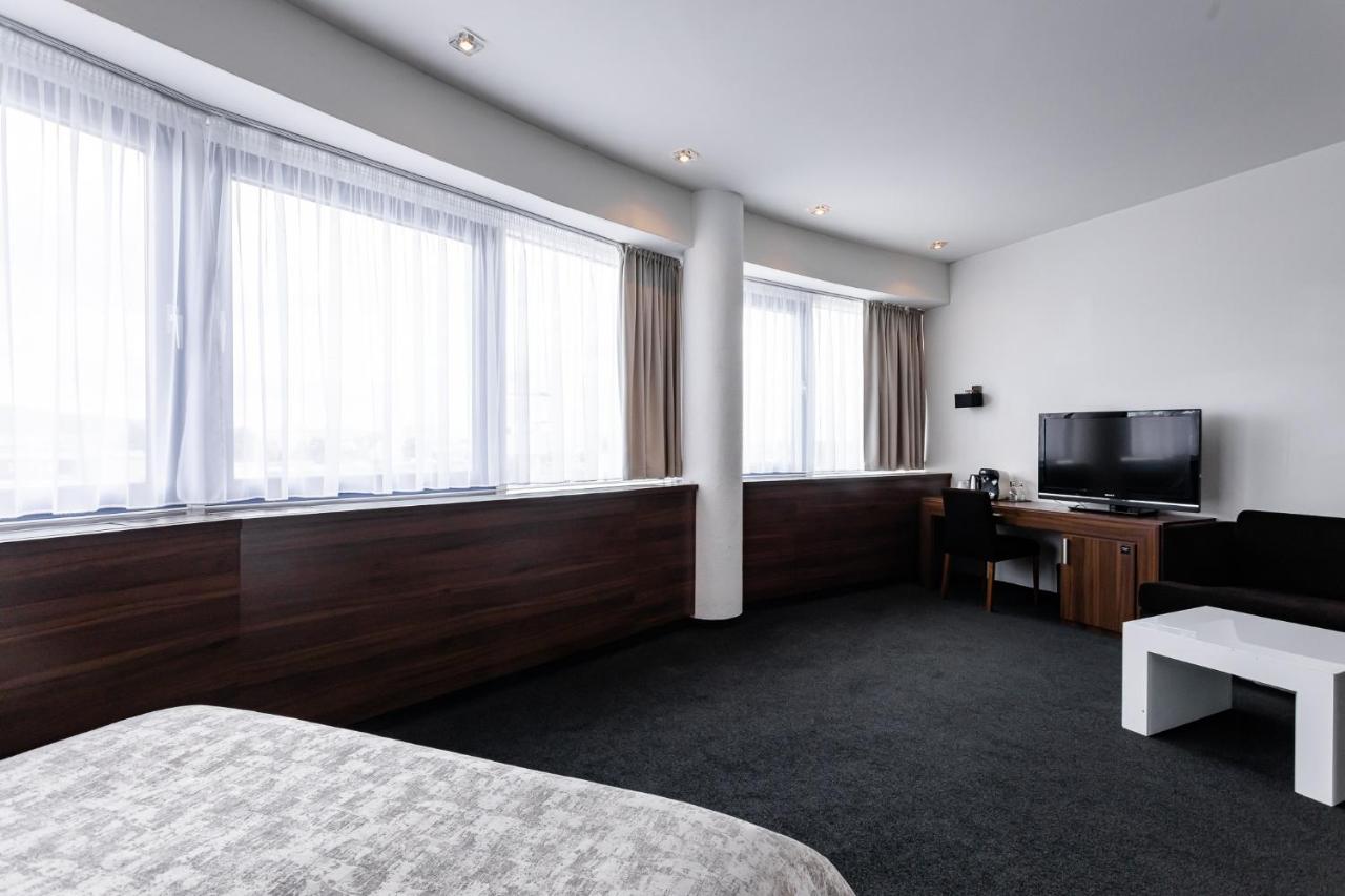 Tempus Club Garni Hotel Bratislava Exterior photo